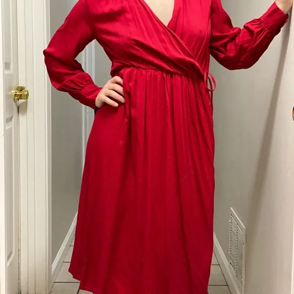 Uniqlo red dress